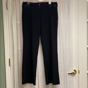 🌼 3/15 Black Dress Pants